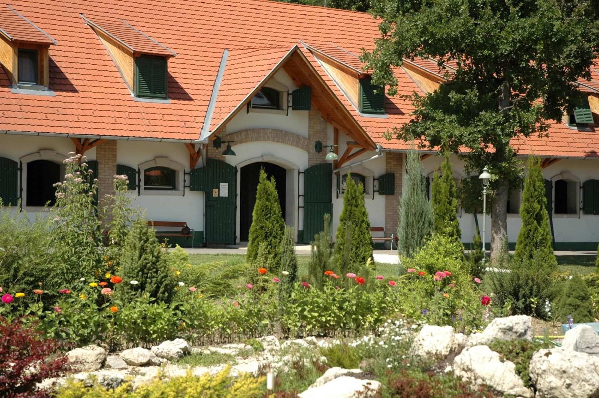 Abbazia Country Club Ξενοδοχείο Nemesnép Εξωτερικό φωτογραφία