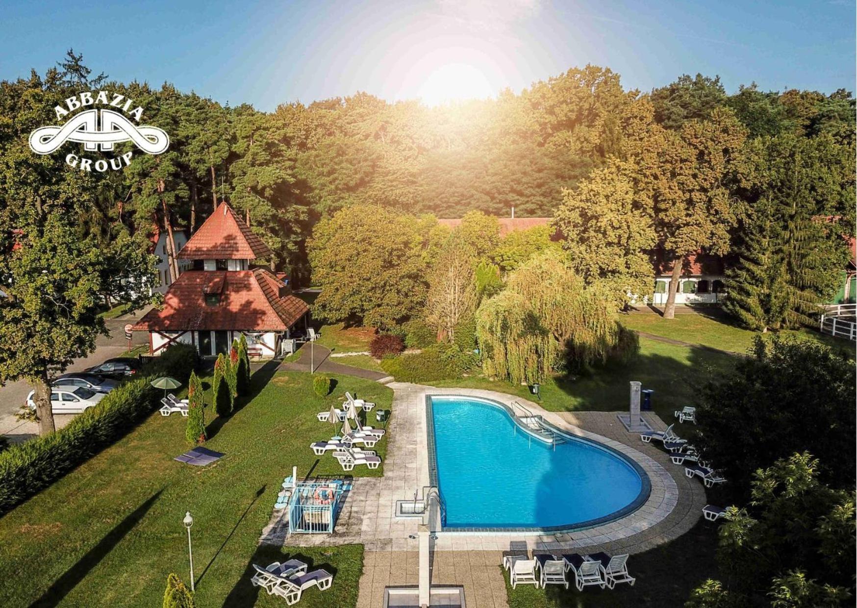 Abbazia Country Club Ξενοδοχείο Nemesnép Εξωτερικό φωτογραφία